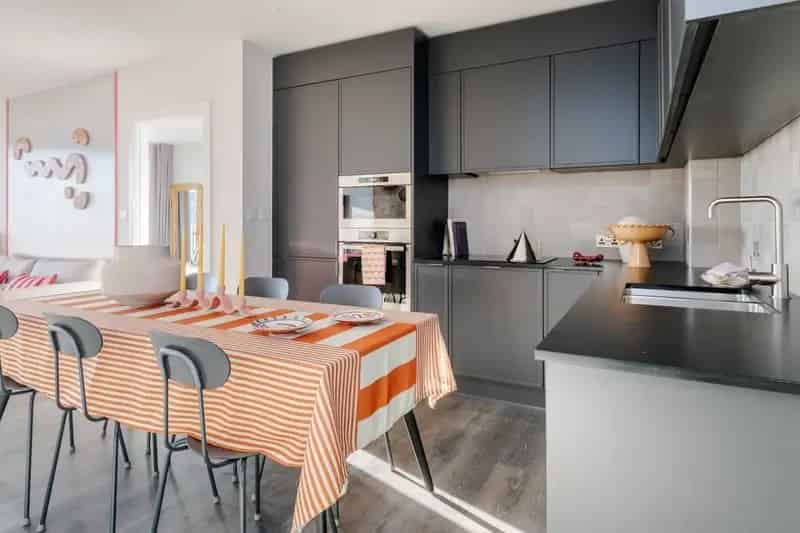 2 Bedroom Family Apartment for Rent