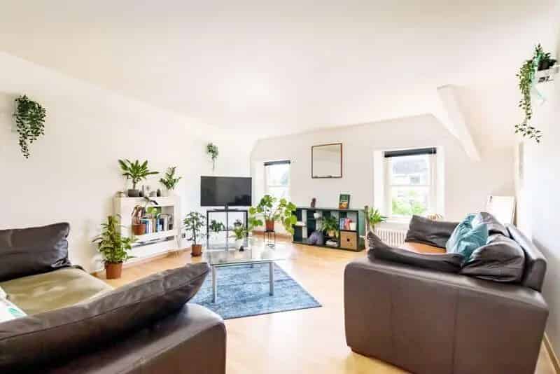 2 Bedroom Apartment for Sale in Clifton Village