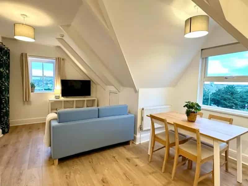 8 Bedroom End of Terrace House Newquay Excellent Investment Opportunity
