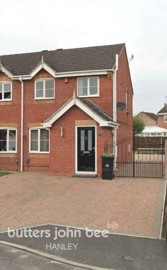 3 Bedroom Semi-Detached House to Rent