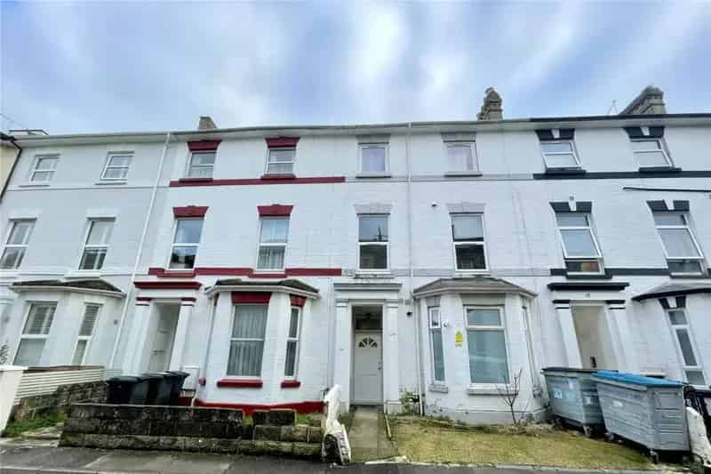 1 Bedroom Apartment Near Bournemouth Town Centre and Beaches