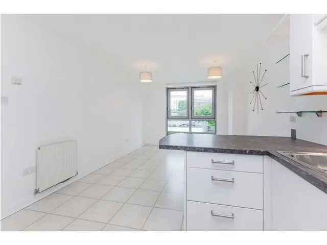 1 Bedroom Flat for Sale in Merchant City Glasgow