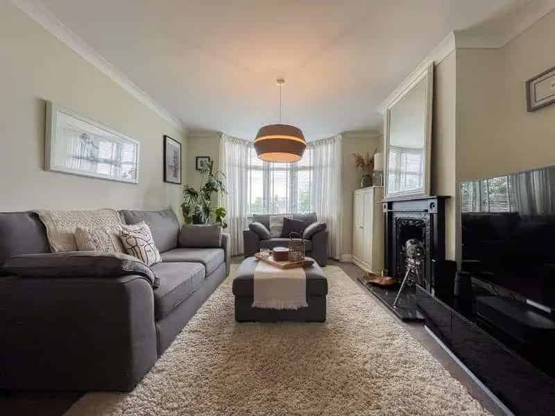 3 Bed House for Sale Gravesend Extended Family Home