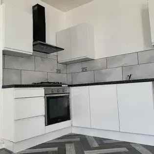 2 Bed Flat 37m² Crumpsall Manchester