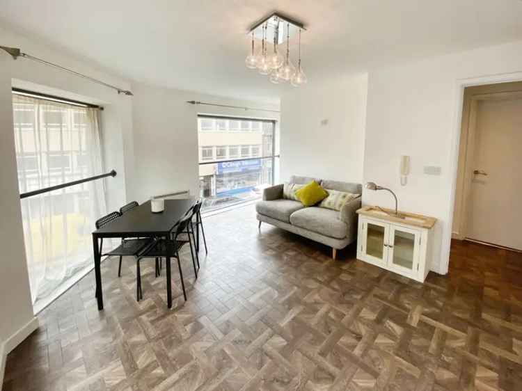 2 Bedroom Flat for Sale Sheffield City Centre Secure Parking