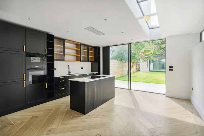 4 Bedroom House for Rent Kingsway London
