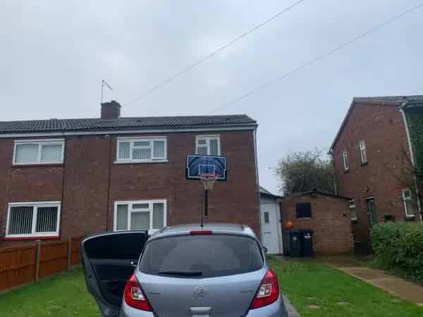 Spacious 3 Bedroom House New Bathroom and Garden Henbury