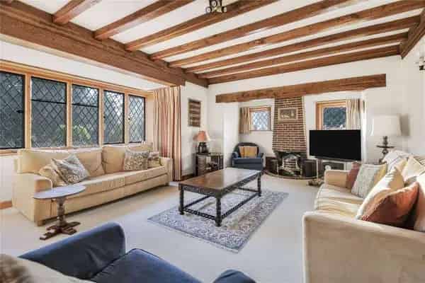 Arts & Crafts Family Home with Detached Garage and Large Gardens