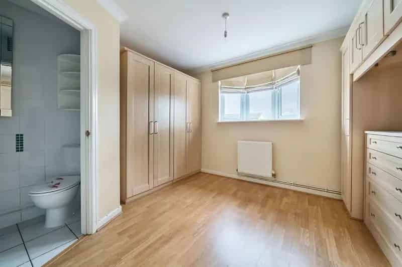 3 Bed Detached Bungalow for Sale in South Ham Basingstoke