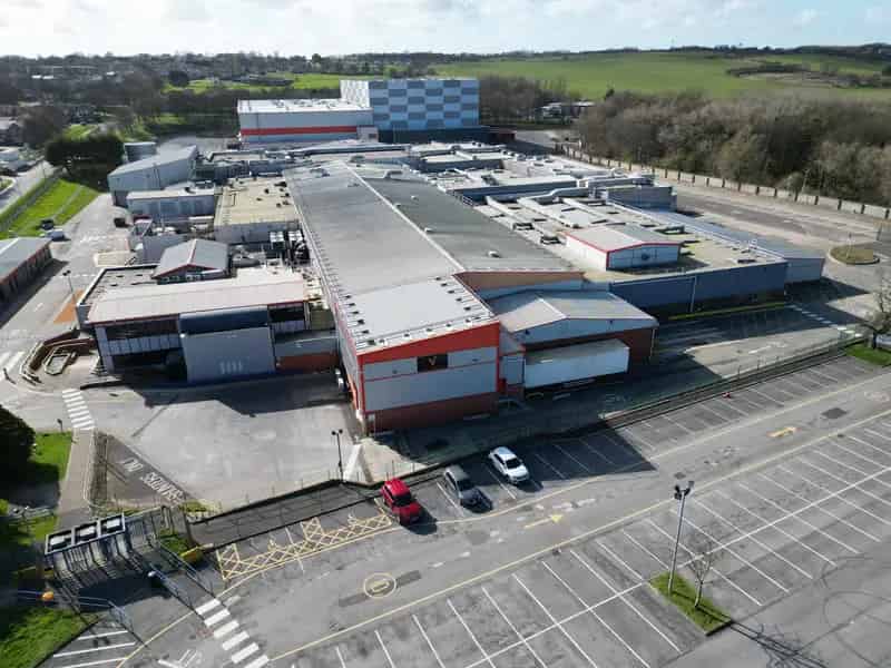 Food Production Facility 16772 sq m with Development Potential