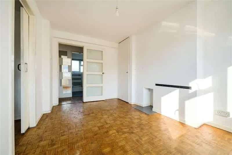 1 bed flat for sale