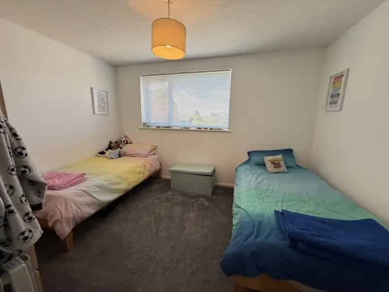 2 bedroom House
 To Rent