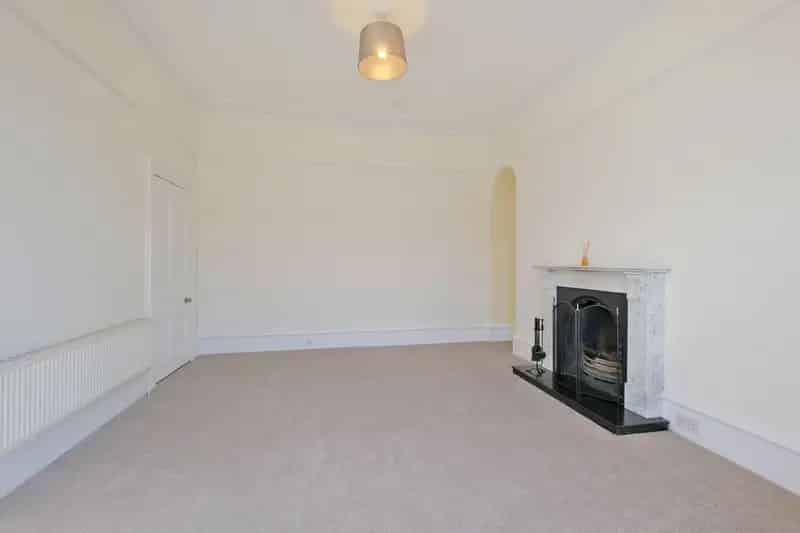 3 Bed Semi Detached House West End Aberdeen Detached Garage