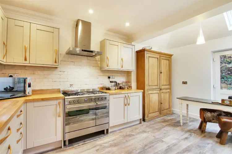 Link Detached House for sale with 2 bedrooms, Otford, Sevenoaks