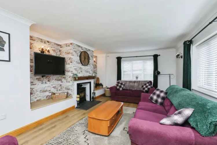 4 Bed Detached Bungalow with Holiday Let & Workshop