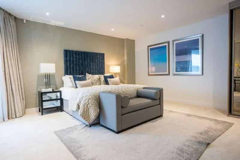 4 Bed Luxury Beachfront Apartment for Sale