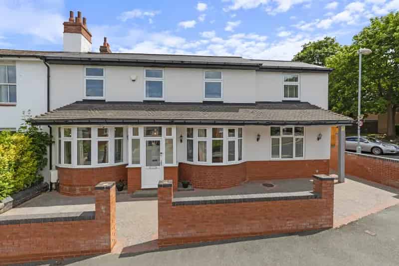 6 Bedroom Semi-Detached House for Sale Edgbaston