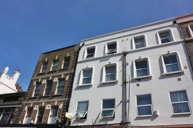 1 bedroom Flat
 To Rent