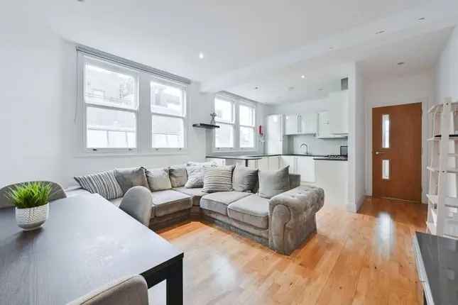 Flat for sale in High Holborn, Holborn, London WC1V