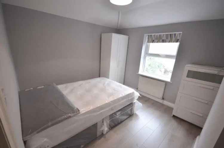 Spacious Double Room in Bournemouth House Share