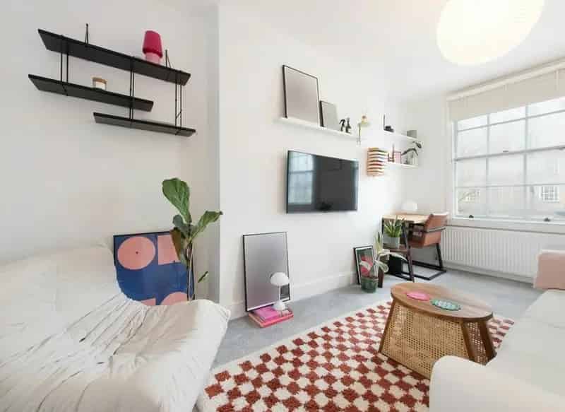 Spacious One Bedroom Apartment near Angel, London