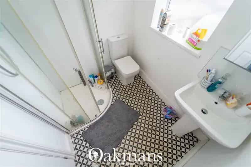6 Bedroom HMO House for Sale Near University of Birmingham