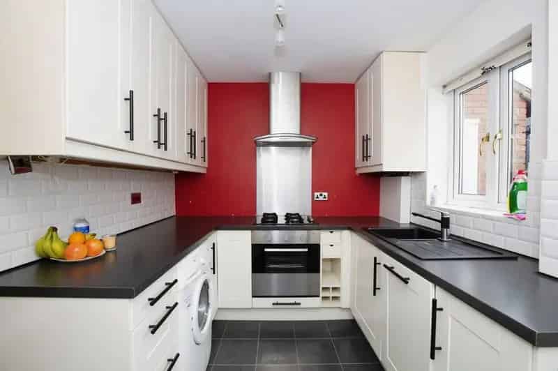 4 bedroom Link Detached House to rent, London, E16
