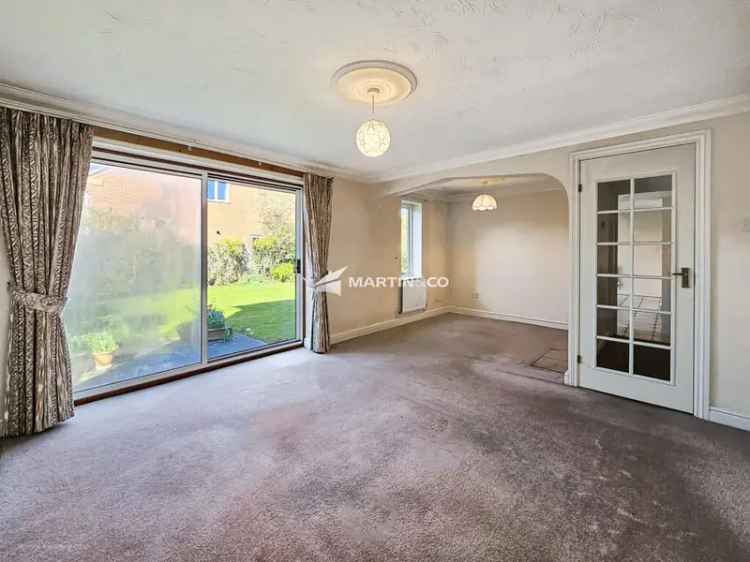4 Bedroom Detached House for Sale in Bedford