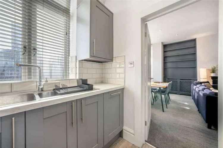 2 Bed Flat for Sale in South Hampstead