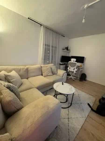 Flat For Rent , London, England