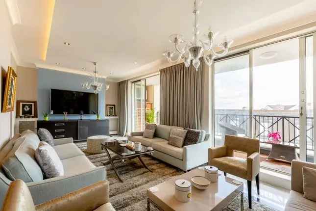 Luxury 3-Bedroom Penthouse Apartment Chelsea Harbour SW10