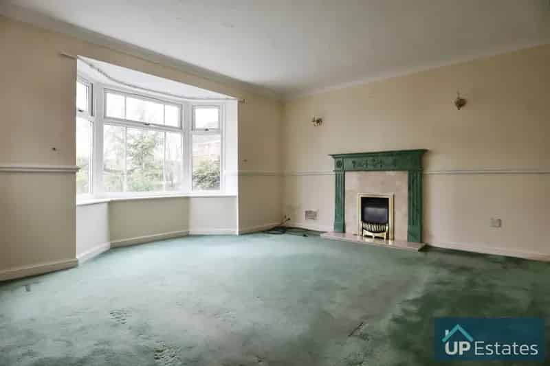 4 Bedroom Detached House to Rent Morrison's Estate