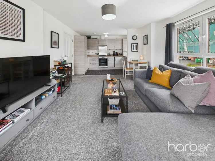 2 Bedroom Flat for Sale Springfield Gardens Glasgow