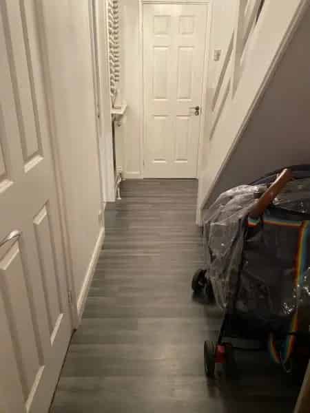 4 Bed House in Calcot Big Lounge Kitchen Garden 2 Sheds
