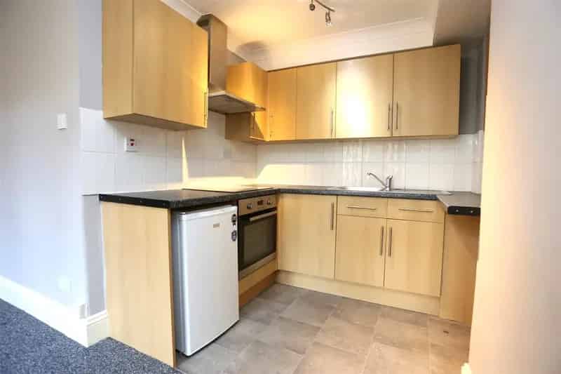 1 Bedroom Flat to Rent Brighton Seven Dials
