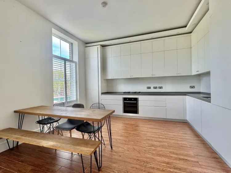 2 Bedroom Flat for Sale Folkestone Kent CT20