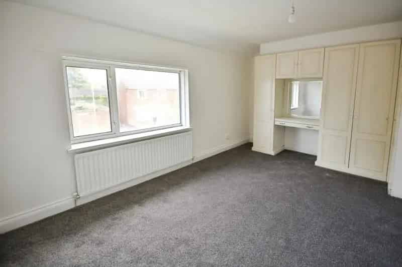 2 Bed Semi-Detached House for Sale