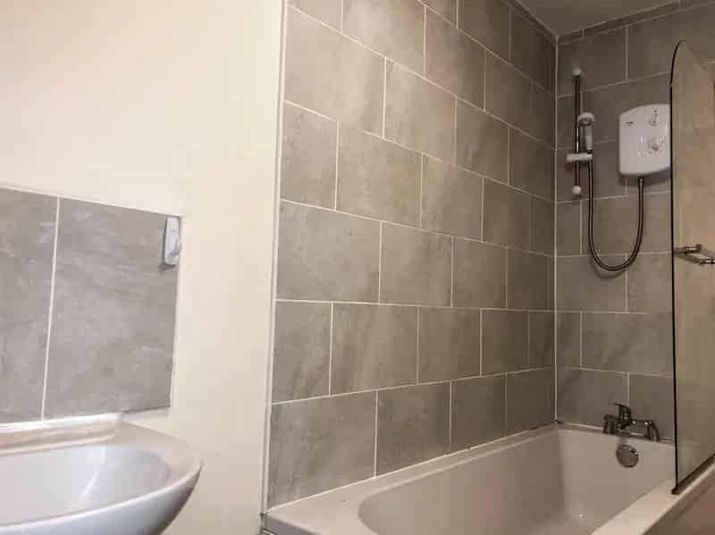 1 Bedroom Furnished Apartment in Grade II Listed Building