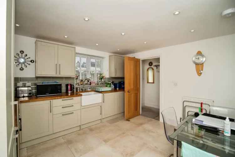 Dorchester Two Bedroom House with Parking and Garden
