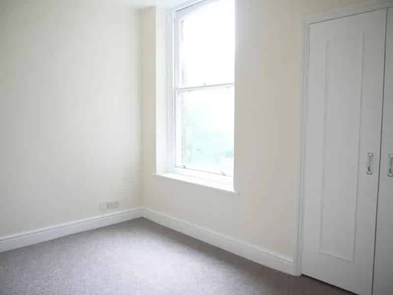 2 bedroom  Flat for sale, Folkestone, Kent, CT20