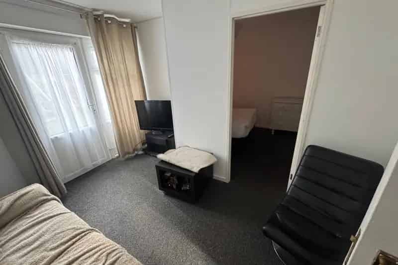 Wellingborough House Share Double Room All Bills Included Zero Deposit