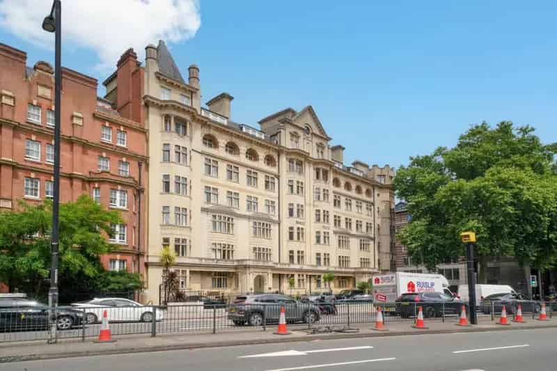 4 Bedroom Apartment near Regent's Park