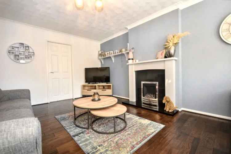 Three Bedroom Semi-Detached House in Wrenthorpe