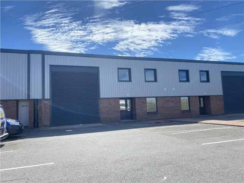 Industrial Warehouse Units Steel Frame Construction