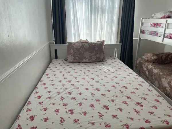 Flat For Rent in London, England