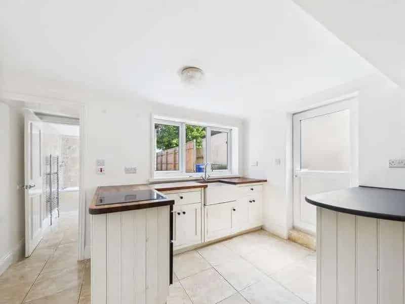 3 Bed House For Sale in Sought After Village