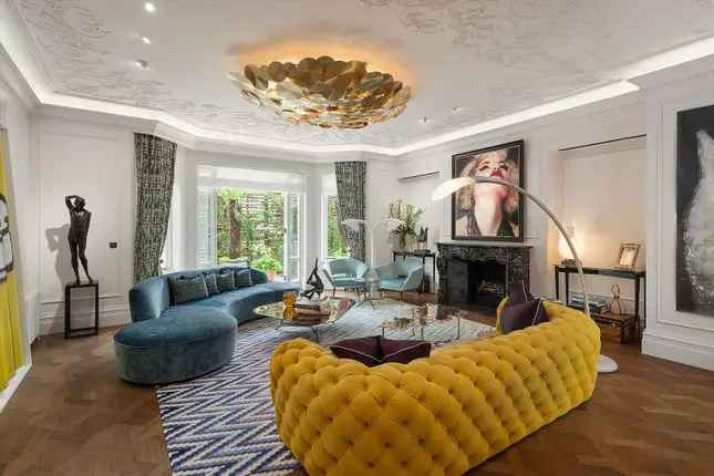 Maisonette for sale in Cadogan Place, London SW1X