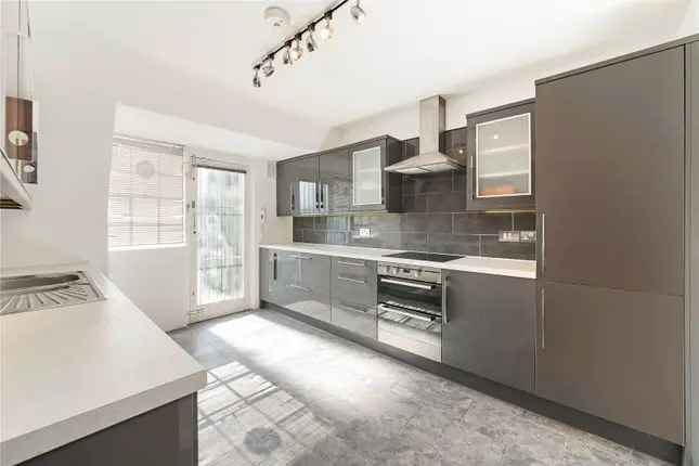 Flat for sale in Crawford Street, London W1H