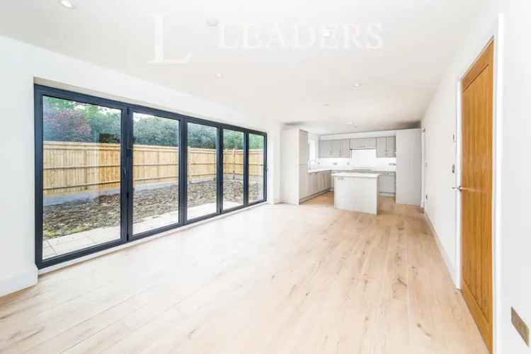 4 Bedroom Detached House Ashurst Wood New Build 2022