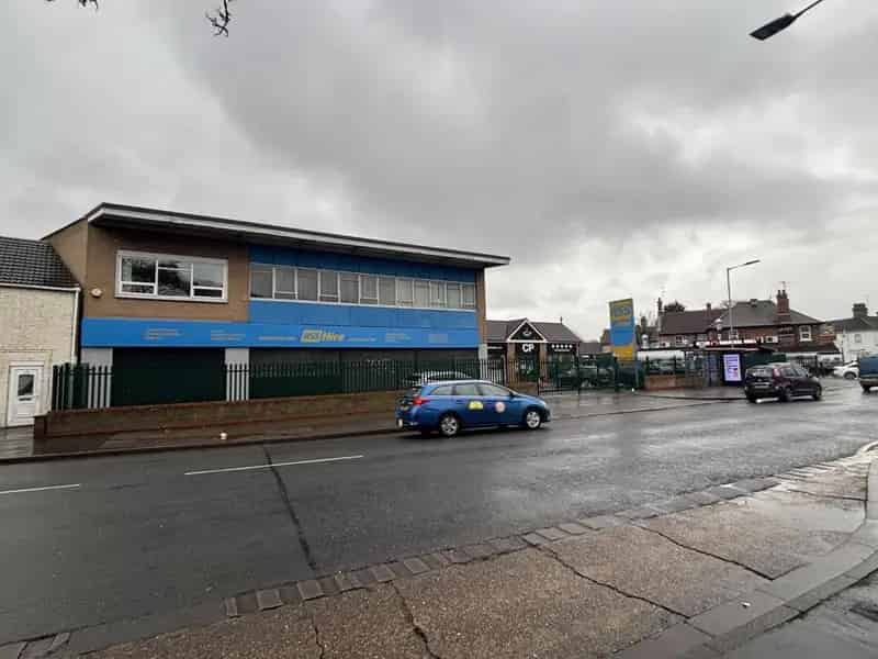 Two Story Showroom Warehouse Office Space For Sale